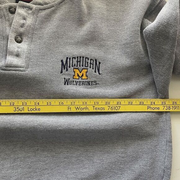 Quarter Button Neckline Pullover, Men's Medium - Picture 8 of 12